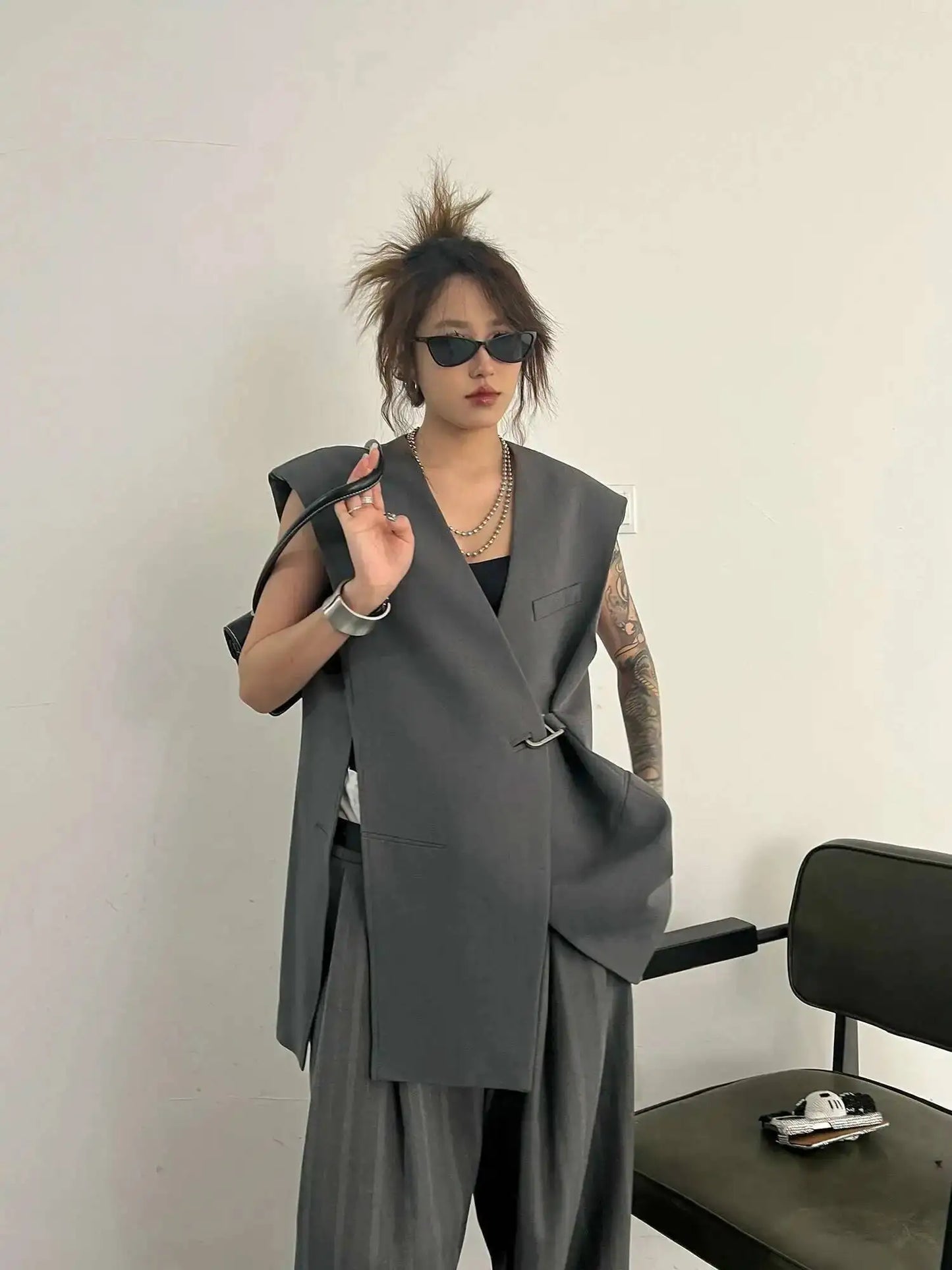 Sleeveless Notched Blazer Vest