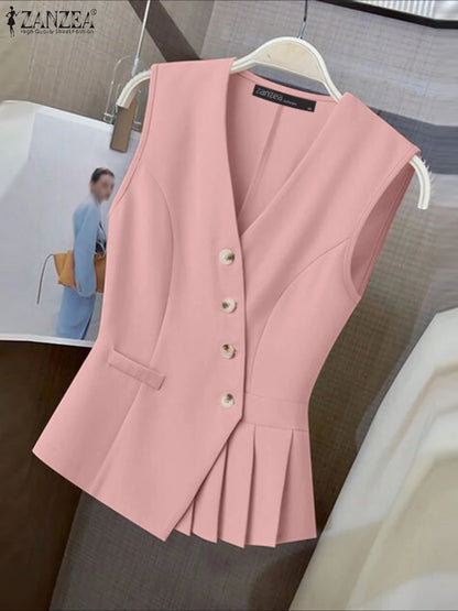 Gestept vest met diagonale knoopsluiting en plooizoom