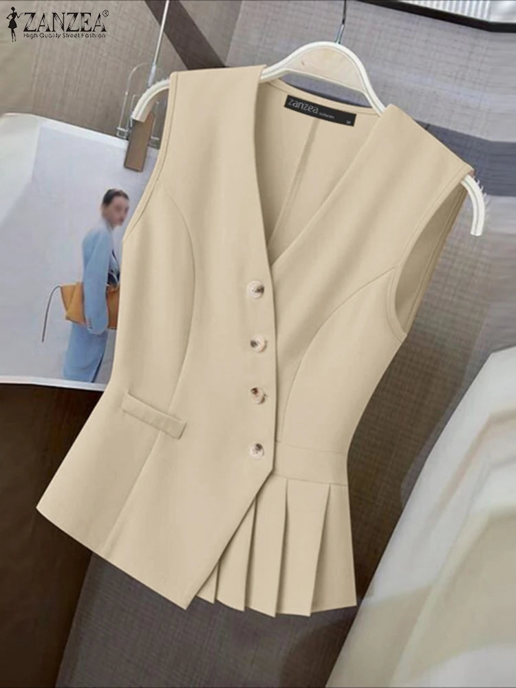 Gestept vest met diagonale knoopsluiting en plooizoom