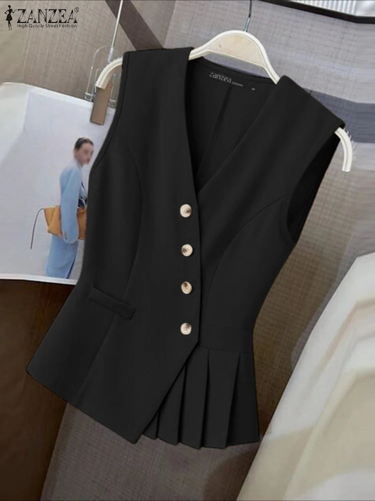 Gestept vest met diagonale knoopsluiting en plooizoom